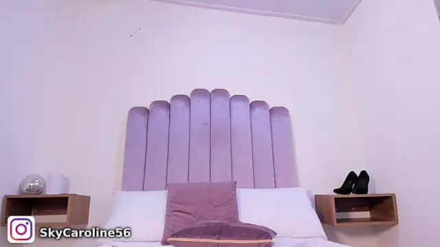 sky caroline online show from 02.15.25