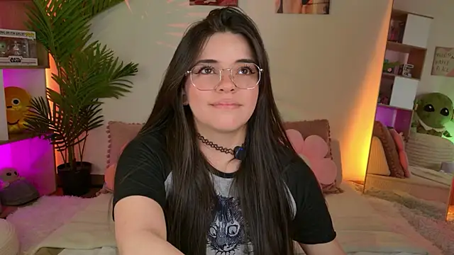 cammiefoalss online show from 09.25.25