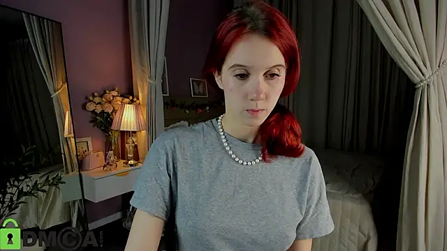 Snapshot of Dearly_Emily chatting on 02.11.26 Dearly Emily online show from 02.11.26