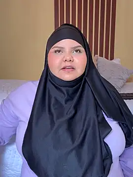 Snapshot of _Shara_Handal_ chatting on 01.24.25 Shara Handal online show from 01.24.25