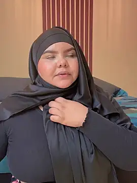 Snapshot of _Shara_Handal_ chatting on 09.25.25 Shara Handal online show from 09.25.25