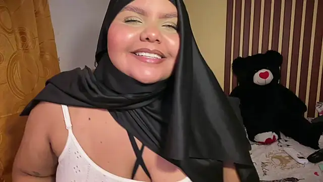  Shara Handal  online show from 04.10.26