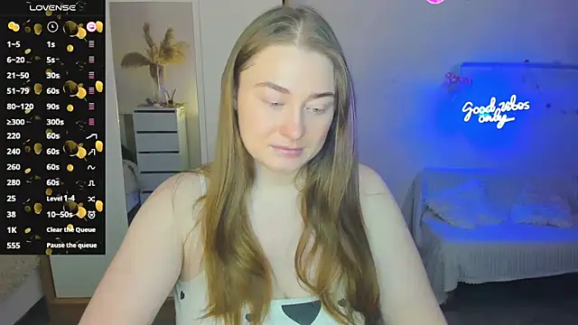 Demure Smile online show from 02.13.25