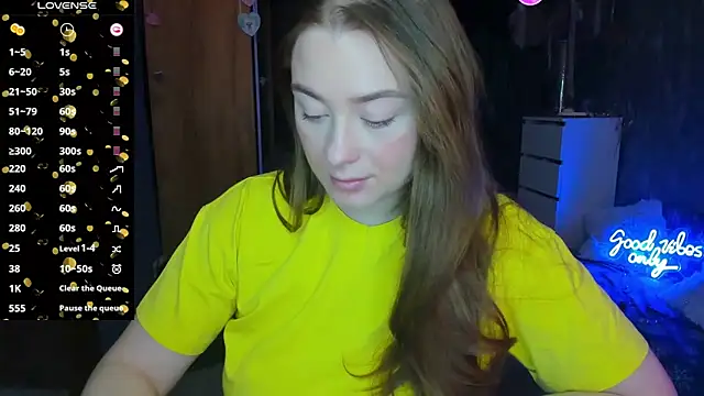 Demure Smile online show from 03.10.25