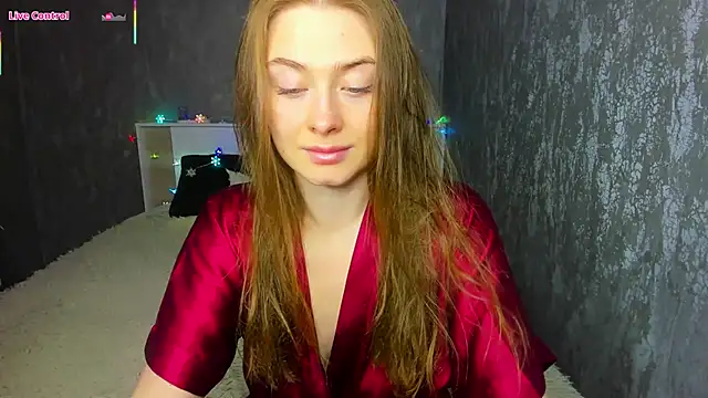 Demure Smile online show from 09.28.25