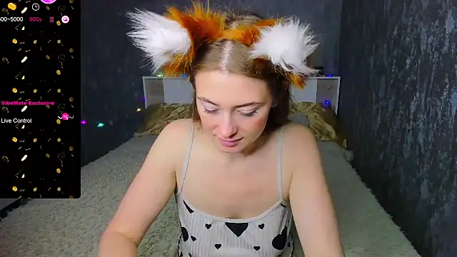 Demure Smile online show from 11.09.25