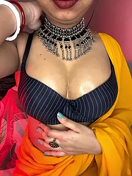 Snapshot of Hot-sexy222 chatting on 01.15.26 Hot-sexy222 online show from 01.15.26