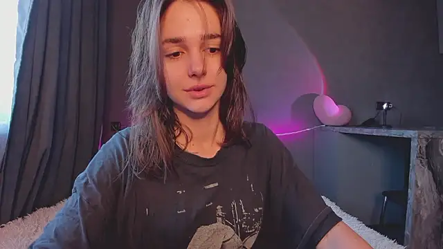 Snapshot of JudyAngil chatting on 02.04.26 JudyAngil online show from 02.04.26