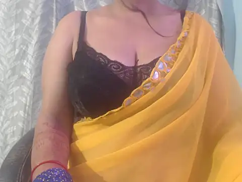 cute-priy online show from 10.12.25