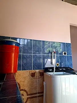 sexy-latin10 online show from 10.24.25