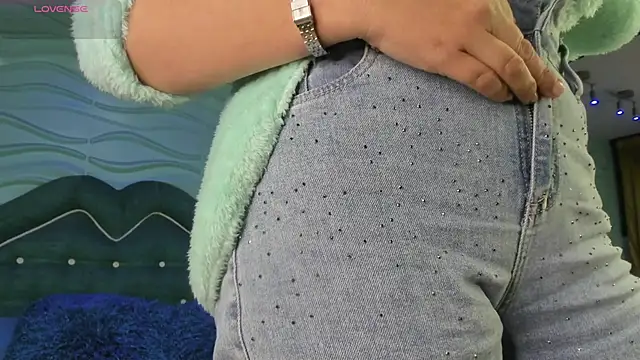 Snapshot of BarbaraTyleer chatting on 02.17.26 BarbaraTyleer online show from 02.17.26