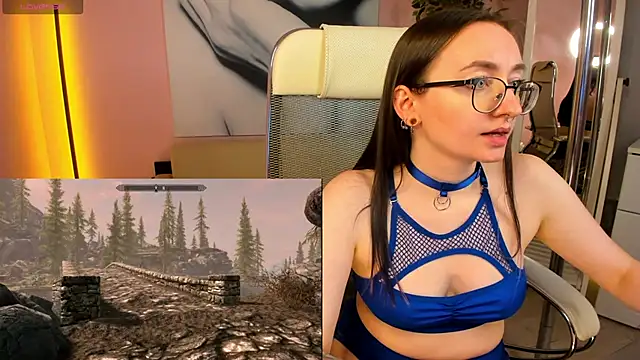 Snapshot of ShiroHeby chatting on 02.09.25 ShiroHeby online show from 02.09.25