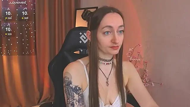 Snapshot of ShiroHeby chatting on 03.03.26 ShiroHeby online show from 03.03.26