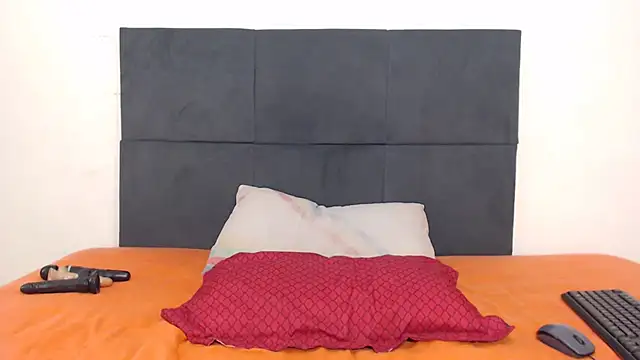 CANDY-X-LOVE-xx online show from 02.11.25