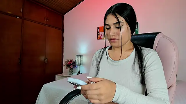 Snapshot of Alheli_16 chatting on 09.11.25 Alheli 16 online show from 09.11.25