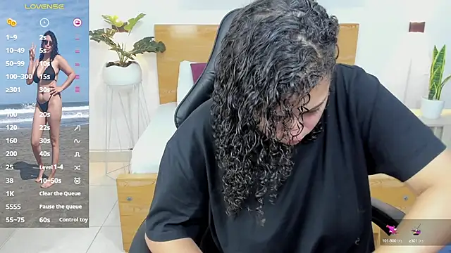 aixa 15 online show from 12.28.24