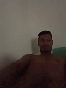 Snapshot of mike_xxl chatting on 04.05.26 mike xxl online show from 04.05.26