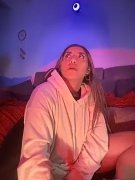 Snapshot of Khalyk_G chatting on 11.08.25 Khalyk G online show from 11.08.25