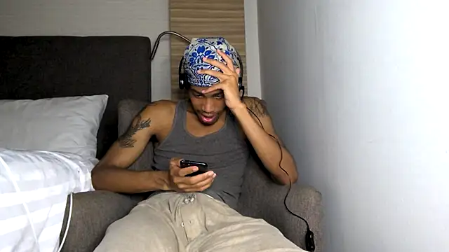 Skinnyblackman online show from 04.28.26