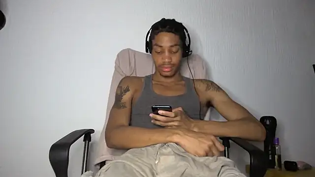 Skinnyblackman online show from 06.10.26