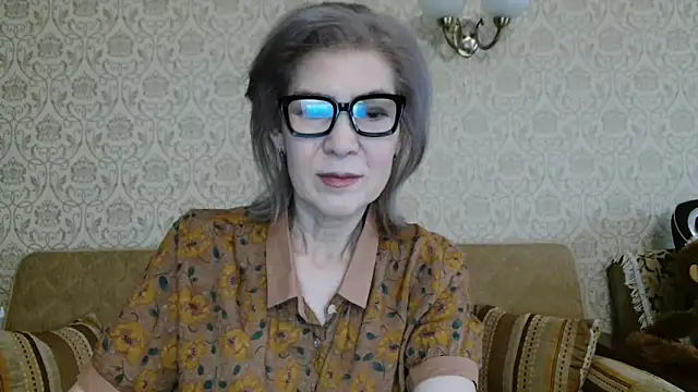 Elegant00Lady online show from 11.03.25