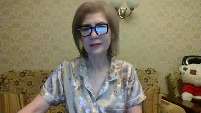 Elegant00Lady online show from 07.13.26