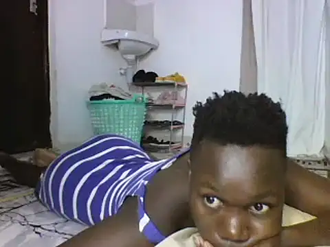 sexyqueen02 online show from 02.14.25