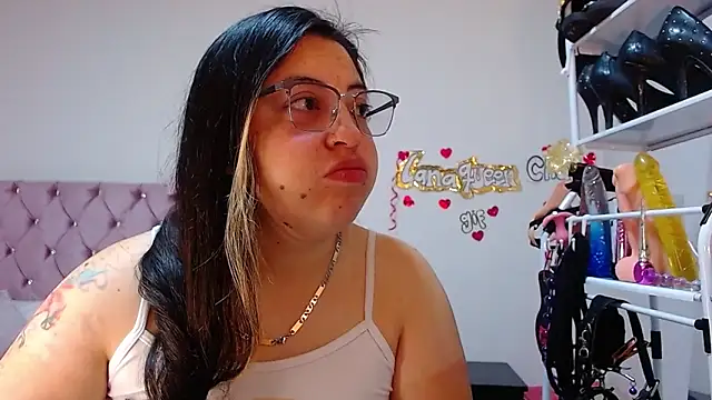 lanaqueen699 online show from 10.10.25