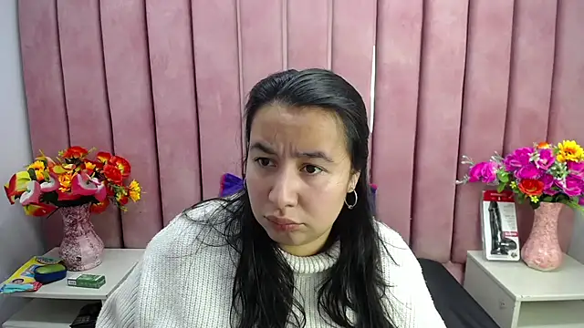 NaomyPrinces online show from 12.03.24