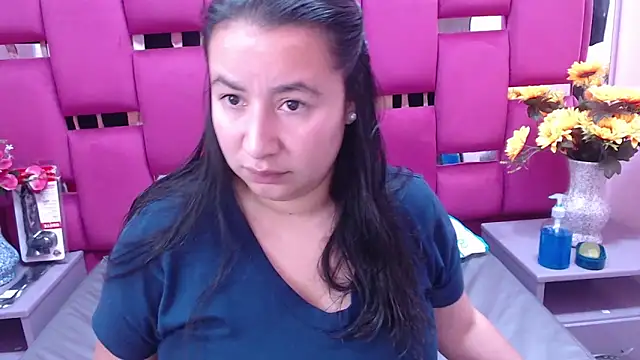 NaomyPrinces online show from 01.08.25