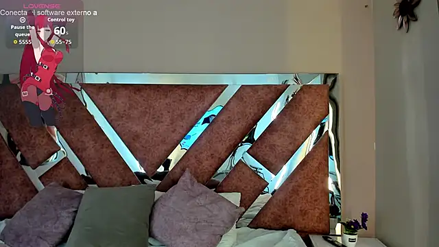 Larabrooks online show from 10.15.25