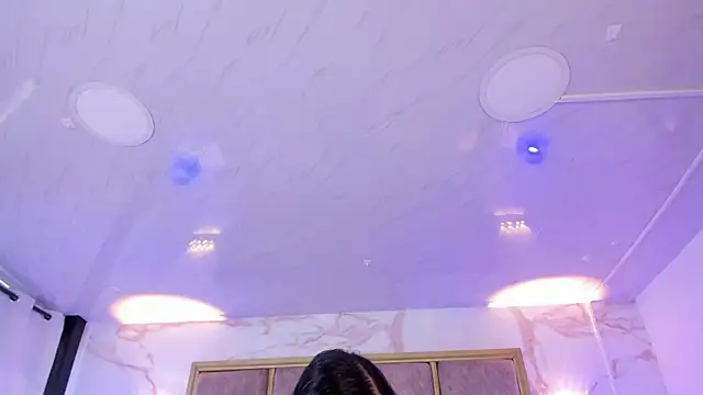 Larabrooks online show from 05.09.26