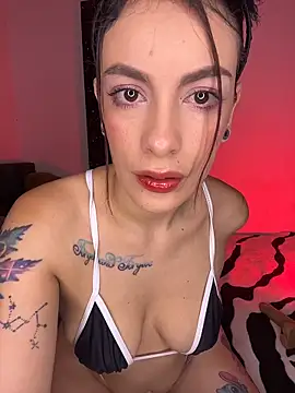 Snapshot of Melany_Luv chatting on 01.06.26 Melany Luv online show from 01.06.26