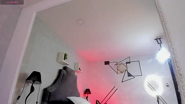 Snapshot of Melany_Luv chatting on 01.14.26 Melany Luv online show from 01.14.26