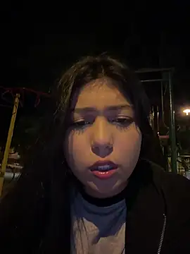 Snapshot of Maii_chan chatting on 01.12.25 Maii chan online show from 01.12.25