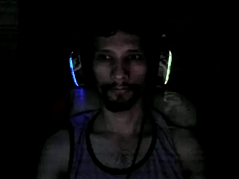 Snapshot of LucasMarcelo85 chatting on 01.15.25 LucasMarcelo85 online show from 01.15.25