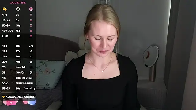 Snapshot of IsabelAllen chatting on 07.07.26 IsabelAllen online show from 07.07.26