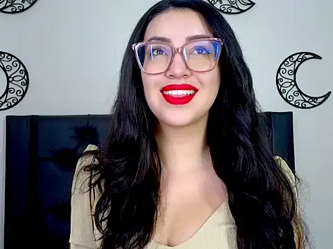 EvoletFMK online show from 10.17.25