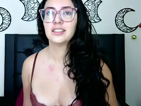 EvoletFMK online show from 12.16.25