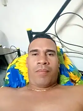 Snapshot of adriel_perez chatting on 05.16.26 adriel perez online show from 05.16.26