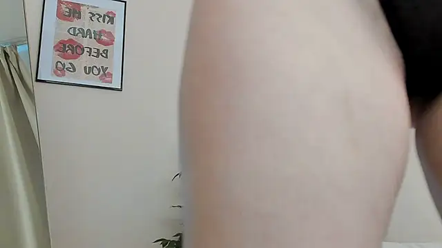 VanessaSmuth online show from 02.28.25