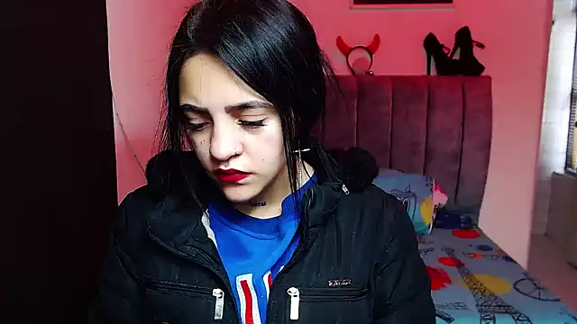 Violettasquirt online show from 10.08.25