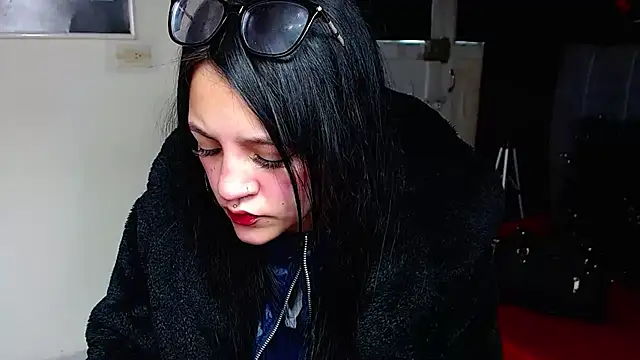 Violettasquirt online show from 02.02.26
