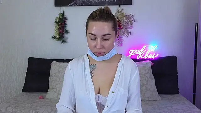 Snapshot of KisssAmmeli chatting on 01.07.25 KisssAmmeli online show from 01.07.25