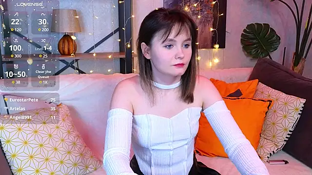 CiriRianonn online show from 02.06.25