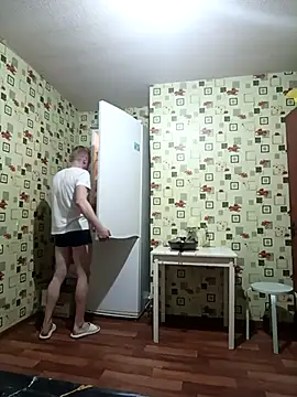 red red00 online show from 03.15.25