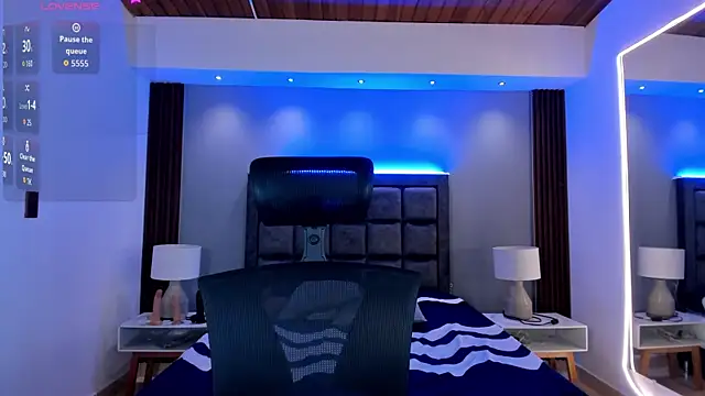 Susann Ross online show from 10.14.25