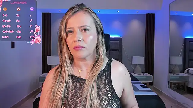 Susann Ross online show from 01.12.26