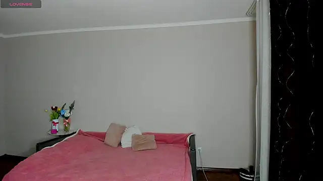 Snapshot of -Sacura- chatting on 03.10.26 -Sacura- online show from 03.10.26