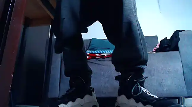 mastersmits online show from 02.28.25